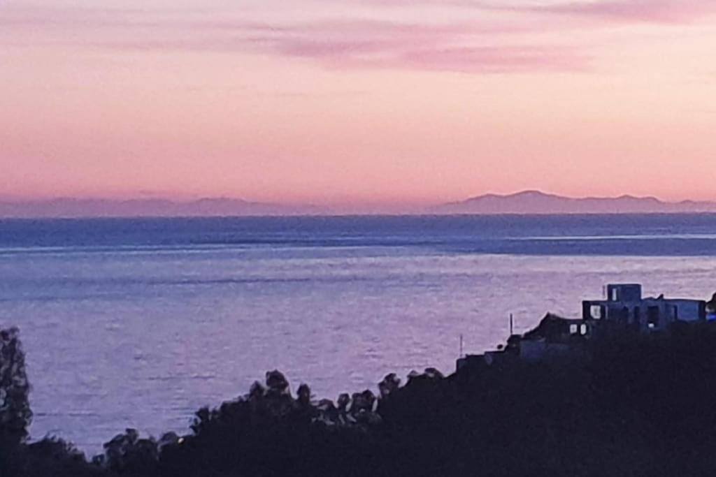 Appartamento Luxury Penthouse With Sea&Mountain Views & Hot Tub - Tranquility & Rest Benalmádena Esterno foto
