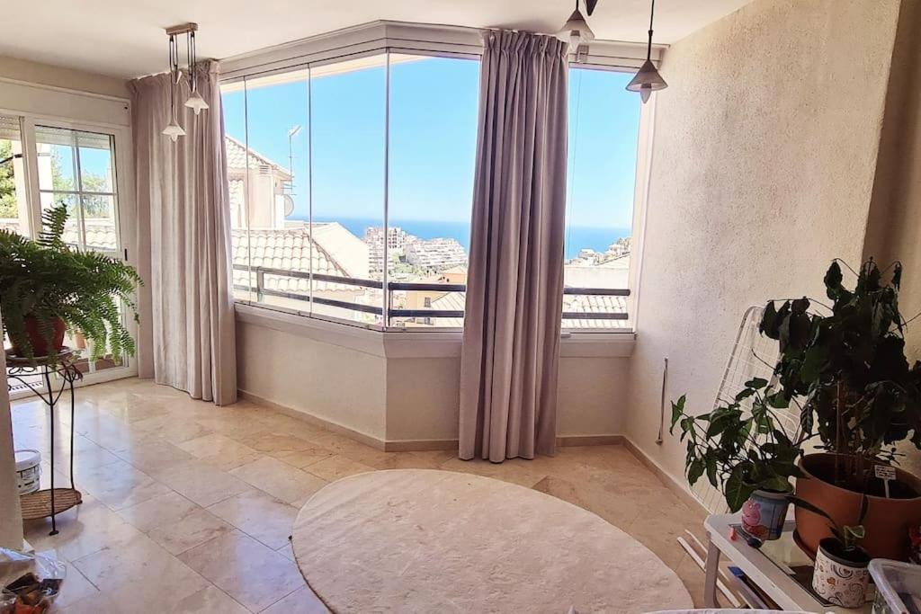 Appartamento Luxury Penthouse With Sea&Mountain Views & Hot Tub - Tranquility & Rest Benalmádena Esterno foto